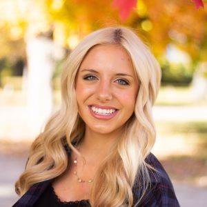 Meet your Posher, Savannah